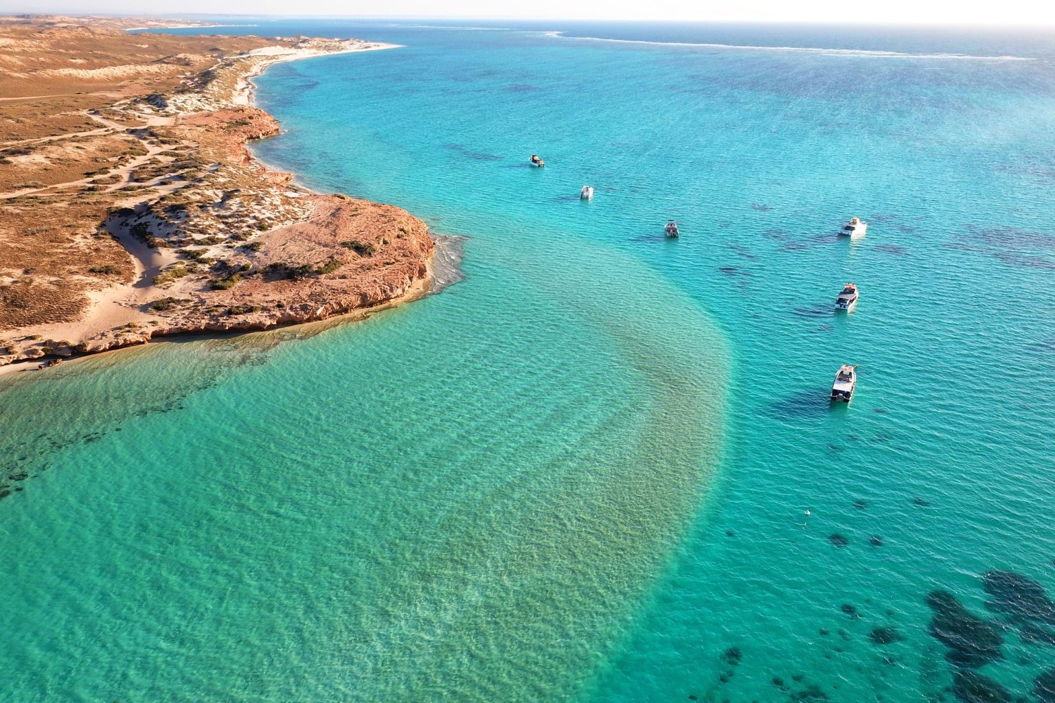 Turquoise water at Coral Bay on the Ningaloo coast