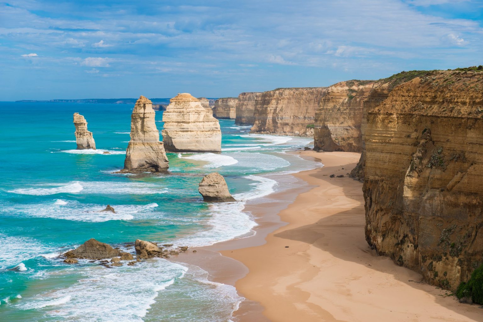 The Twelve Apostles on the Great Ocean Road, Victoria