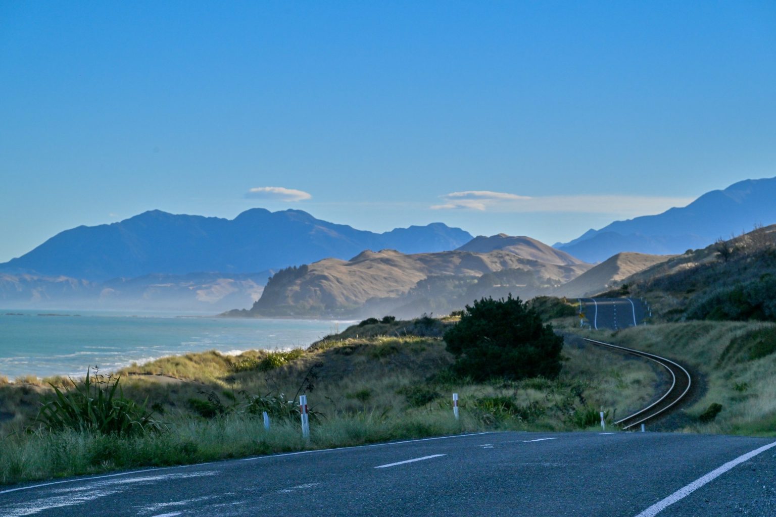 The coast road and railway near Kaikoura